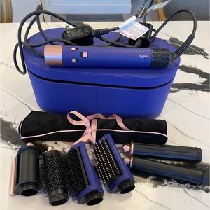 Dyson Airwrap Multi-Styler Complete Long – Lightly Used